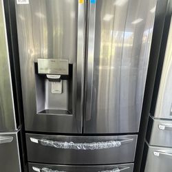 Limited Time/ Mother’s Day/ NOW$1299 Was$3199   Black Stainless Steel Refrigerator With Double Freezer Drawer 