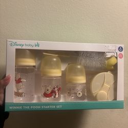 WINNIE THE POOH BABY BOTTLES