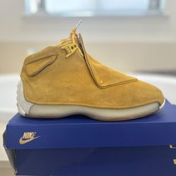 Air Jordan Retro Size 9.5m. 120$