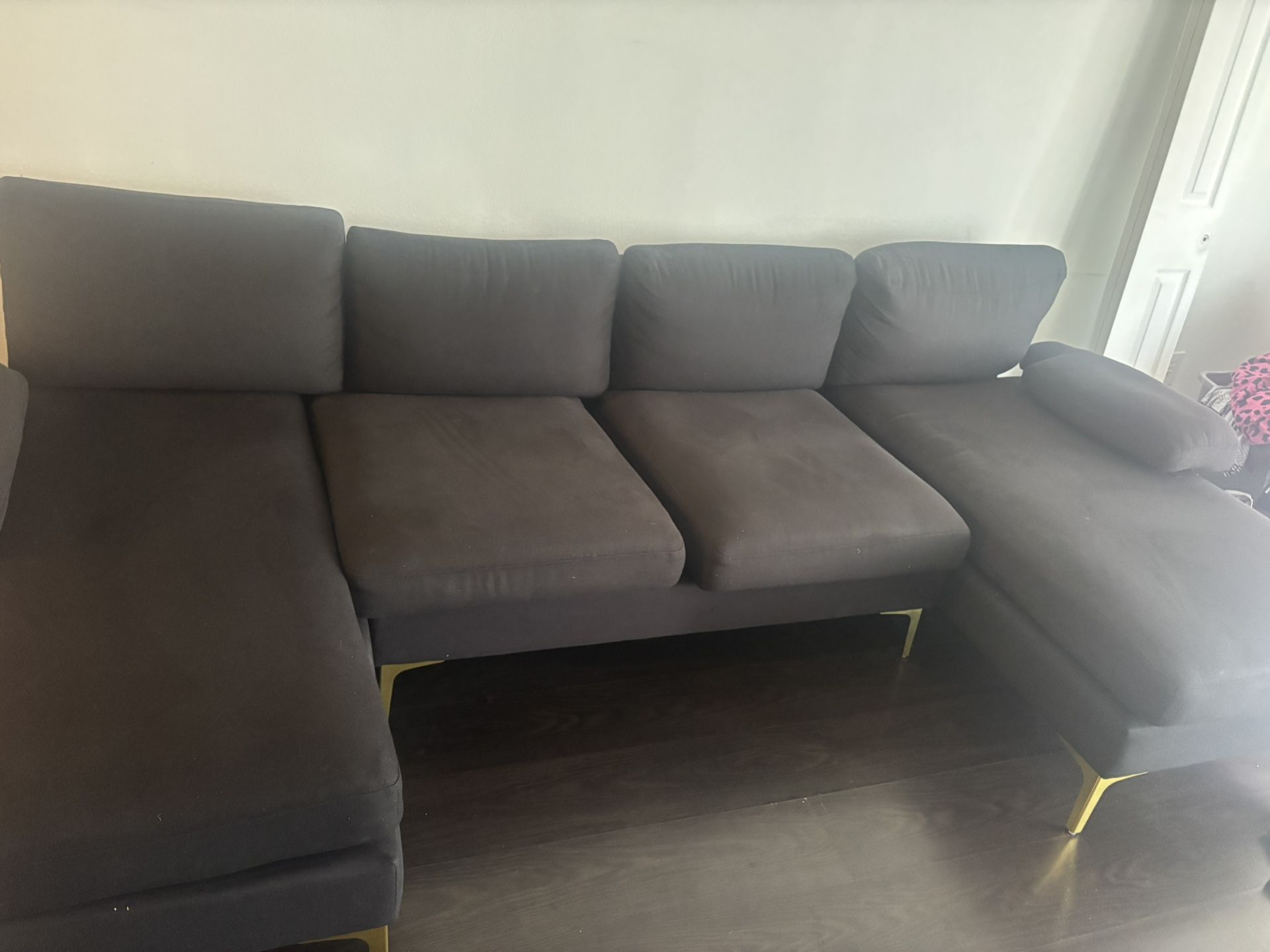 Must Go!!Black Couch