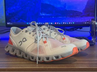 On Women's Cloud X 3 Sneakers, Ivory/Alloy, women size 8.5