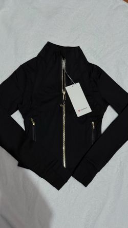 Lululemon cropped jacket