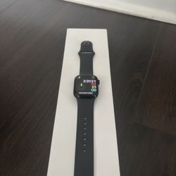 Apple Watch Series 7