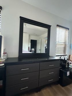 Dresser with mirror