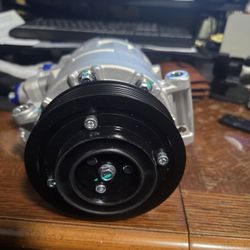 A/c Air Compressor With Clutch Fits 2006 -16 V W Beetle - Jetta - For Vw Passect .cc 2006 - 12 Bora Golf Tiguan / Gri 2006 - 14  See Detail # 695