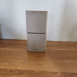 Bose Satellite Acoustimass Speaker
