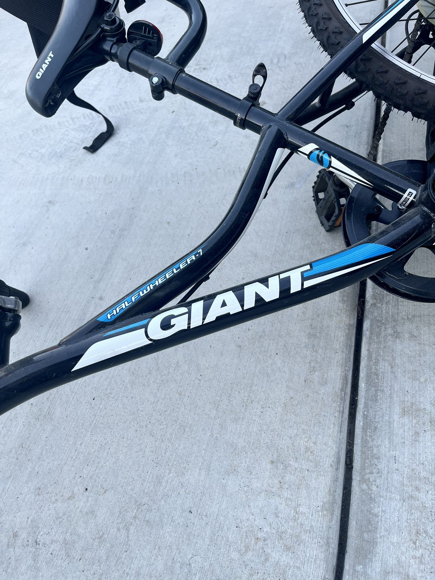 Giant half wheeler Bike Attachment