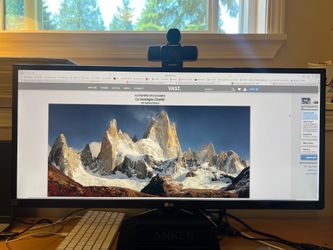LG 29” Ultrawide 2560x1080p monitor