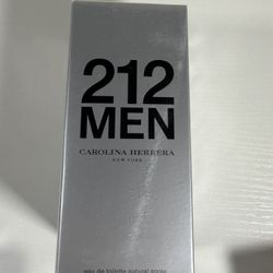 Carolina Herrera 212 Men Eau de Toilette Spray