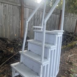 Large Ladder For Swimming Pool/ Been Sitting Outside But Barely Used