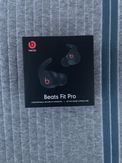BRAND NEW Beats Fit Pros