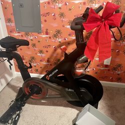 Pre-owned Peloton For Sale