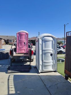 Porta Potty 