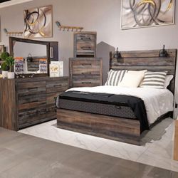 2 Lamps Included!! King Size Bedroom Set Brand New 