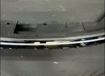 HYUNDAI KONA 2024-2026 FRONT CENTER HEADLIGHT OEM