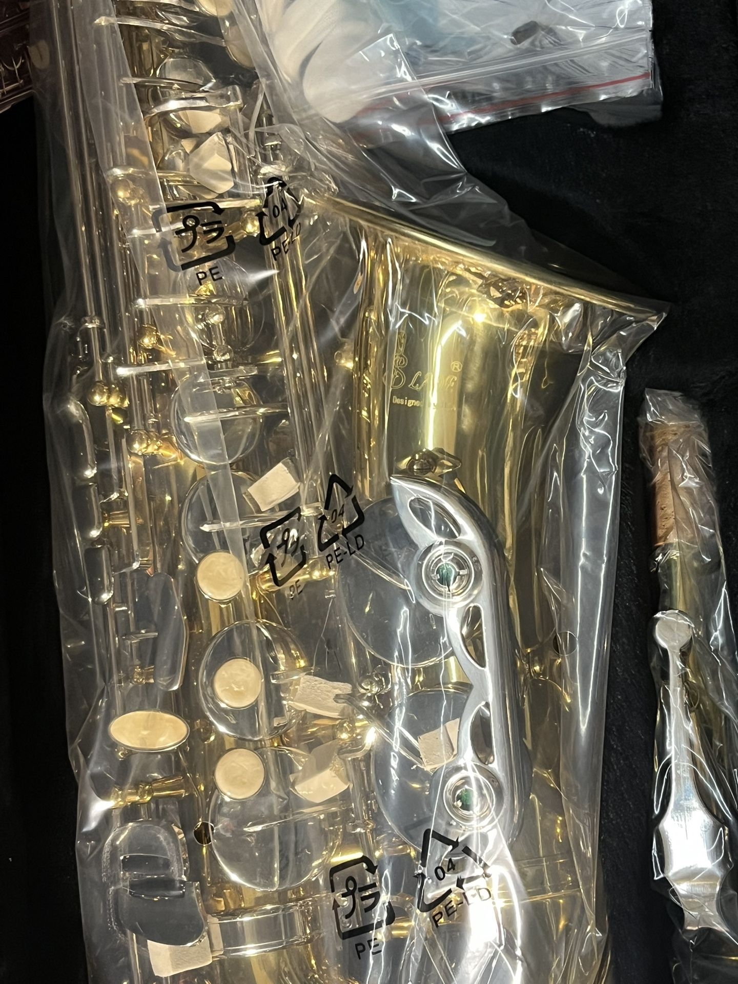 Saxophone 🎷 On Sale. EB Alto Brand New 
