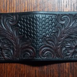Tooled Leather Western Floral Design Bifold Wallet