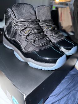 Jordan  11 Gamma Blue 2025 Size 5.5 boys