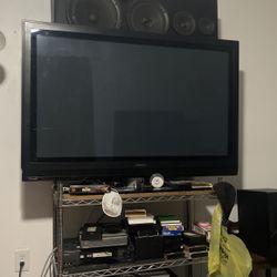 50 Hinches Philips Tv Neat Condition 