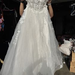 Wedding Dress 