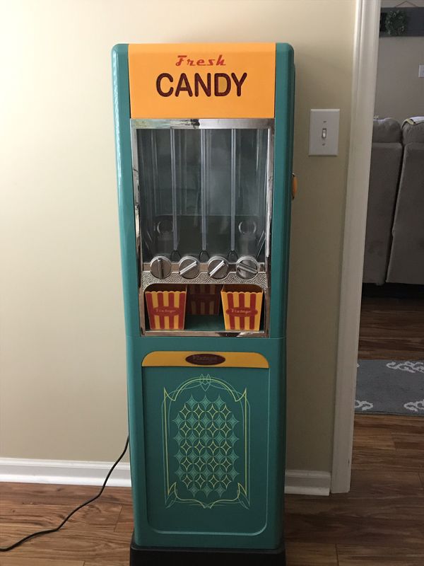 Vintage candy machine for Sale in Wilmington, NC OfferUp