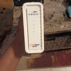 ARRIS SURFboard SB6183  DOCSIS 3.0 Cable Modem