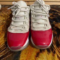 Jordan’s Cherry 11s 