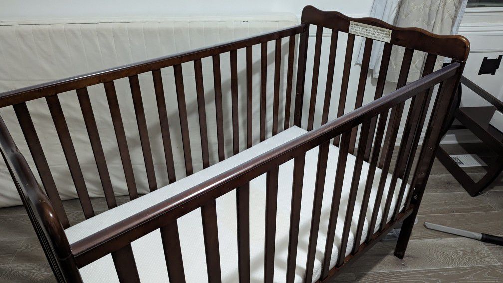 Baby To Toddler Crib