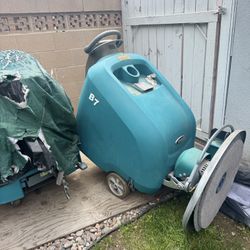 Tennant B7 Electric Floor Buffer 