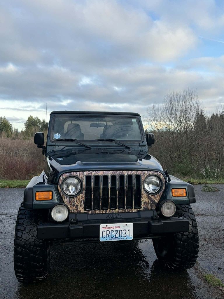 06 Jeep TJ "Golden Eagle" (Altered Paint Job)