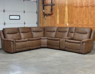 Beautiful Sectional Power Recliner Couch, GREAT condition, GREAT Deal