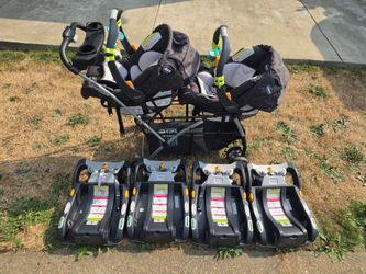 TWIN STROLLER / CAR SEATS