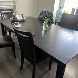 Black Chairs 6 With Wood Table