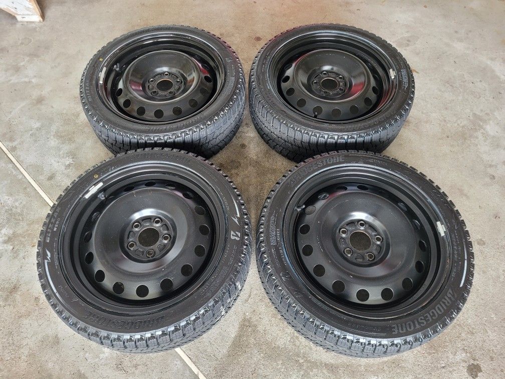 BLIZZAK WS90 - 225/45 R18 - Snow Tires Mounted on Steel Wheels