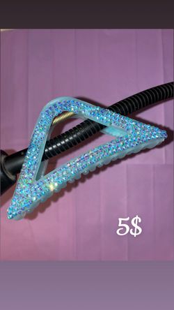 Rhinestone Claw Hair Clip