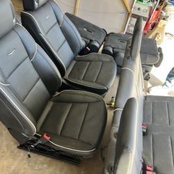 2023 Escalade Car Seats