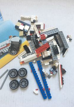 Lego 31006 car build 3 for Sale in Berea, OH - OfferUp