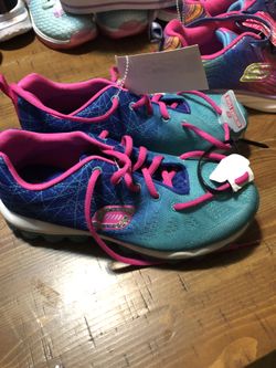 New sketchers size 3 $25.00 each pair