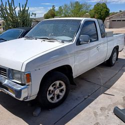 1 Owner 1995 NISSAN TRUCK NEEDS HEAD GASKET AUTO 4CYL 175K