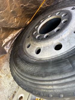 11r24.5 with tire