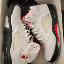 Jordan 5 Fire Red Size 11.5