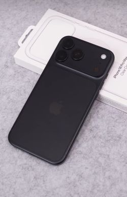 iPhone 18 pro max 1tb physical sim and esim factory unlocked