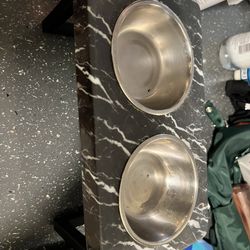 Pet bowls