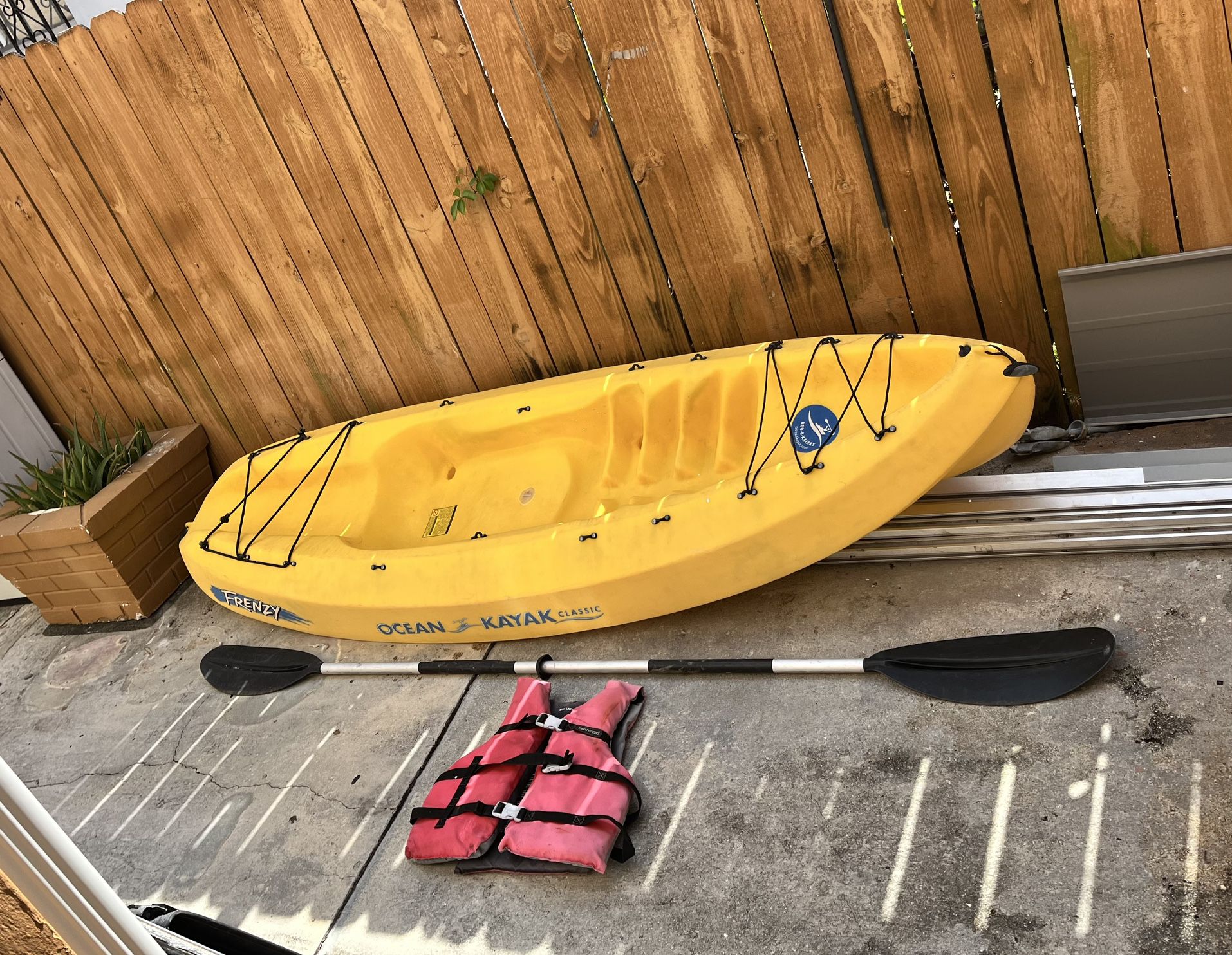OCEAN KAYAK CLASSIC FRENZY… One Person Kayak With Paddle And A Kids Vest…In Good Condition… $350