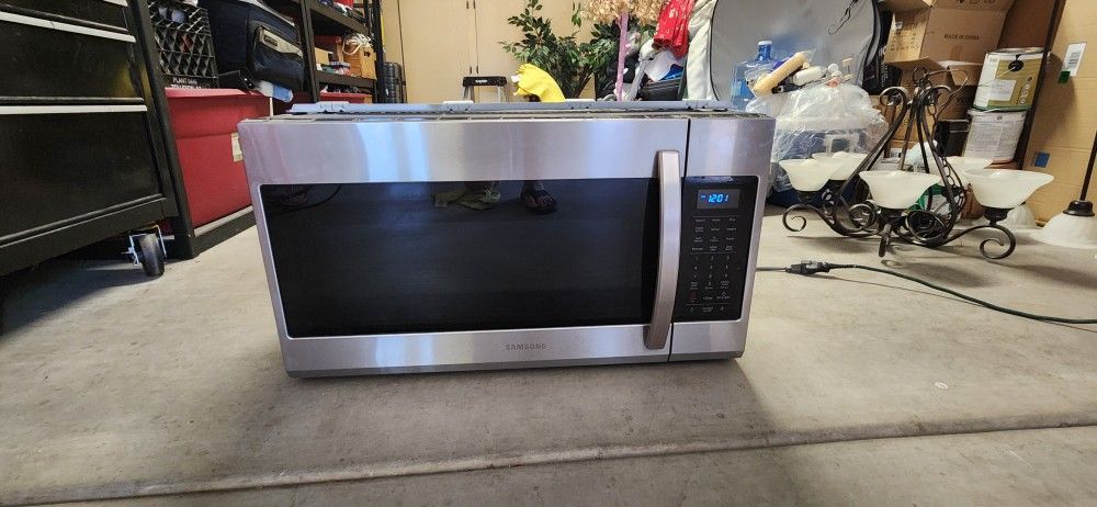 Microwave