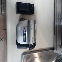 Sony Handycam DVD 