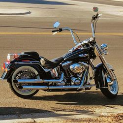 2011 Harley Davidson softail deluxe