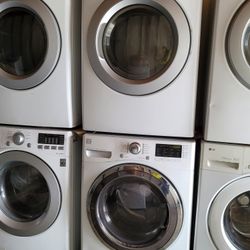 Kenmore Front Loading Washer And Stackable Gas Dryer Set 