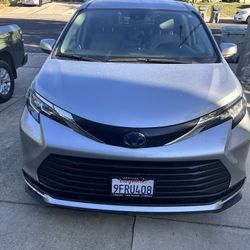 2023 Toyota Sienna