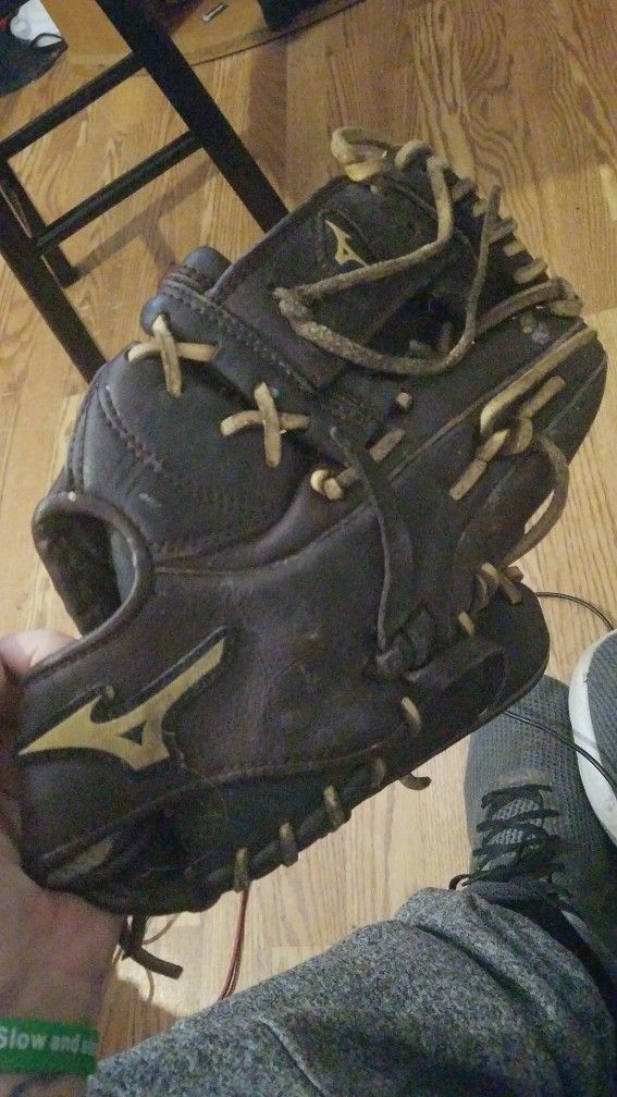 Baseball Glove